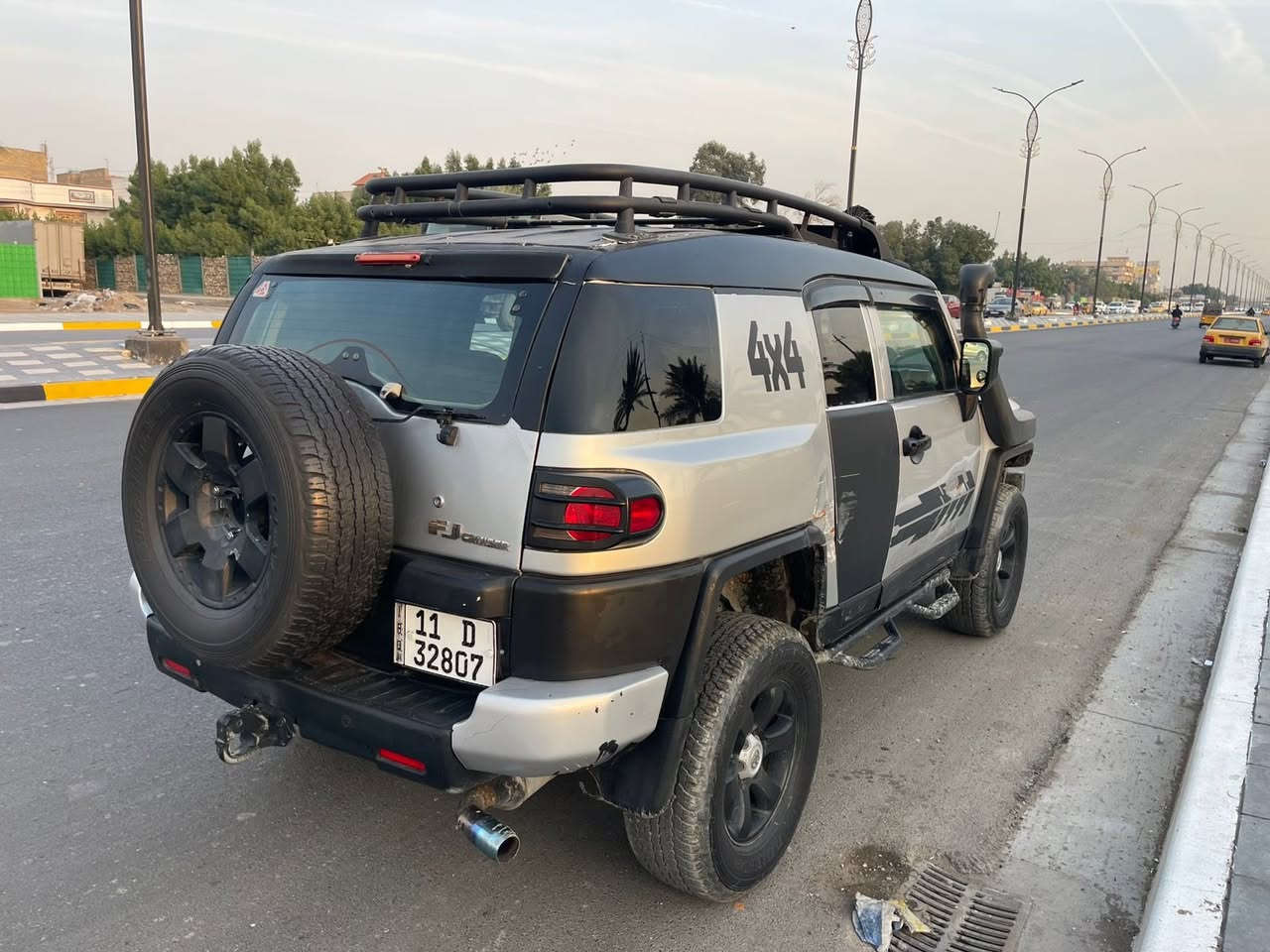 السلام عليكم أف جي 2007 مكينه وكير بلادي وجدد صدر خلفي امامي جديد تبريد تتفه حادثه صفحت السايق السياره مصبوغه ومحدثه شكل جديد جاهز بدون نقص تخم تاير جديد رقم بغداد جديد تحويل ثاني يوم السعر    84 رقمي ‭٠٧٧٦ ٢٣٤ ١٩٩٦‬
