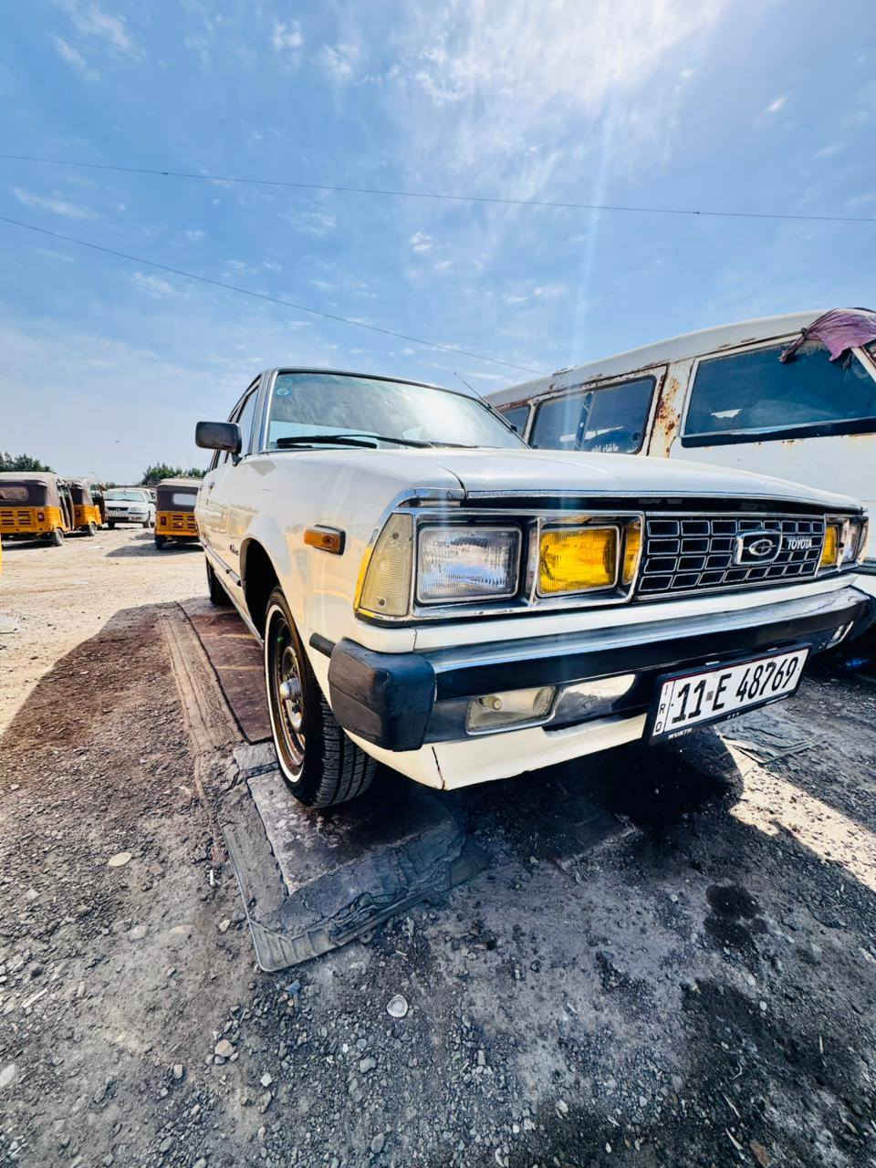 كرونه موديل 80 تبريد تخم تاير حداديه خليفي وامامي مكينه بلاديه وگير عادي بلادي لا تبخير ولا تنقيص سياره مصبوغه حزام للجماليه لا طخه ولا ضربه والقماره جارده
الرقم ***********
