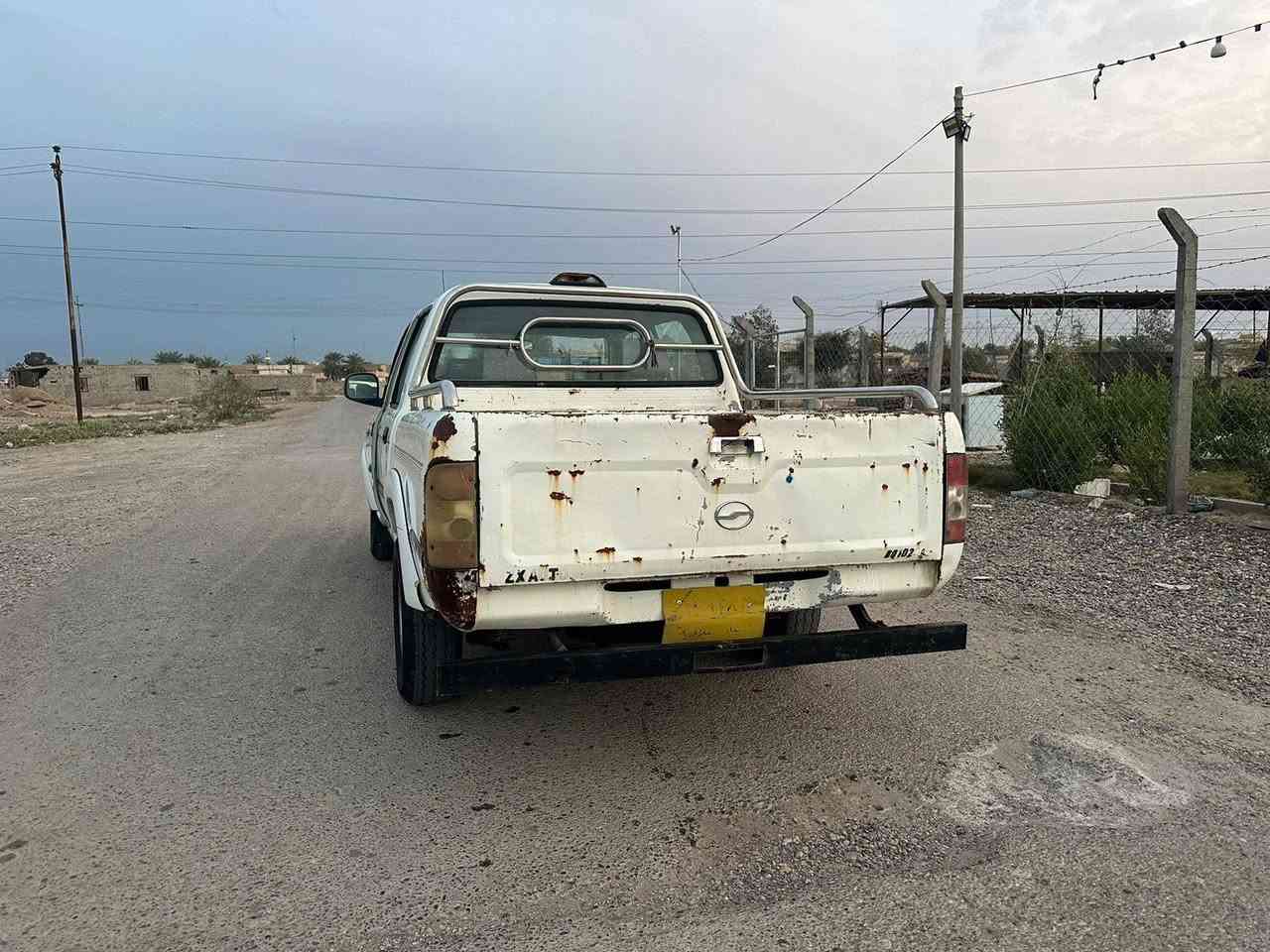 السلام عليكم
سياره ادمرال 2006 للبيع 
محرك كير بشرط
 تدفئه تبريد شغاله 
السعر 25$ 
المكان قضاء الدور 
***********
