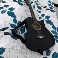 جيتار • اسود • اوتار احتياط