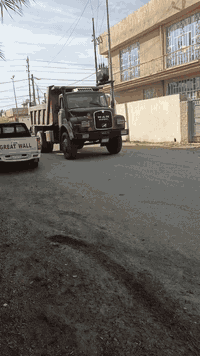 تفليش الدور والمباني القديمه ورفع الانقاض وحدل سبيس بأحدث اليات لتفليش بمواده يعني ماخذ فلوس في جميع أنحاء ديالى تصال على رقم ***********
