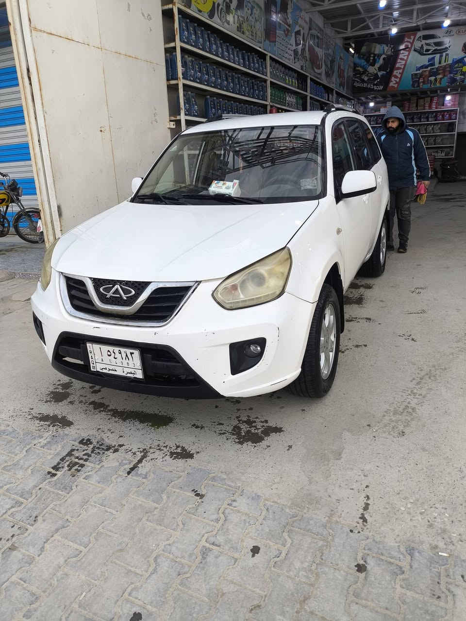 سياره شيري تيكو 
موديل 2014 
بس خارجه من الشركه 
2019 شهر 6 مابيه اي ضربه 
ان شاء الله عله وضع الشركه الكير اوتماتيك المرغوب جدآٓٓ. أقتصاديه 
ولازالت محجوزه للشركه للشهر 4 تنحل تخلص بعد شهرين جديده باذن الله سعره؟ (( 67 )) $ 
الي يرغب الشراي يدلل مااقصر ويا العنوان سوق الشيوخ 
يتصل ويدلل ***********
والشراي يدلل
