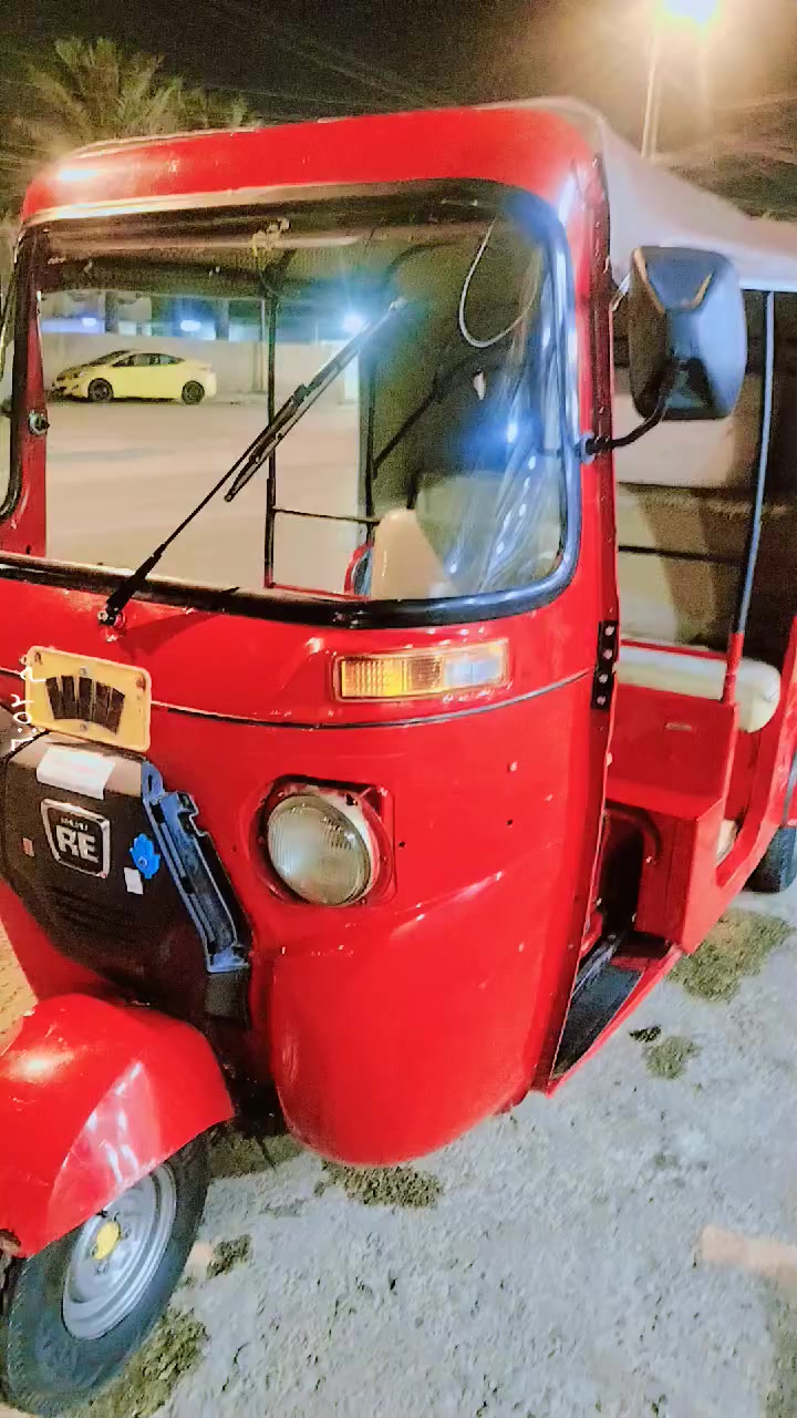 سلام عليكم تكتك 2018 للبيع مصبوغه عام للجماليه معمر بيها دوس فقط ولغد بارد  تجي تكلب كبال العين السعر 4750 الهاتف ***********
