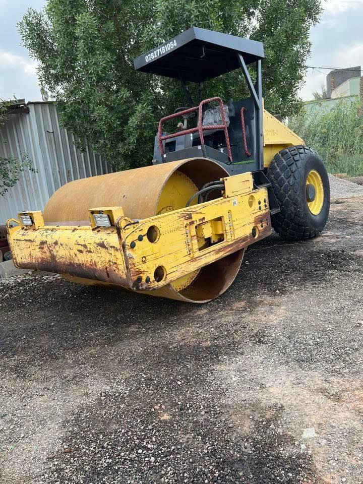 سلام عليكم حادله بوماك موديل ٢٠٠٤حجم ٢١١رقم بغداد انكليزي مكفوله مابيه كلنقص خير من الله الستفسار ***********
