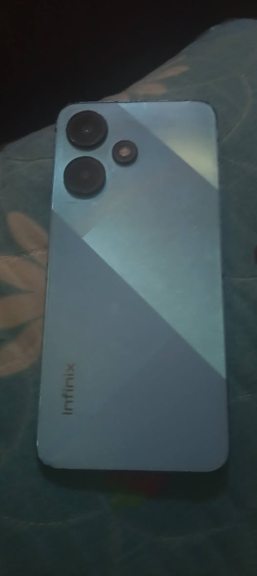 للبيع تليفونين واحد ريدمي 10 و انفنكس هوت i30 كلشي شغال كلشي مابيهن بس الانفنكس  شاشته مكسوره بس متأثر على كلشي بيع او مراوس سعرهن 120 بيهن مجال


**إذا كنت صاحب هذا الإعلان وتريد حذفه لأي سبب، رجاءا أرسل رسالة إلى الدعم الفني**