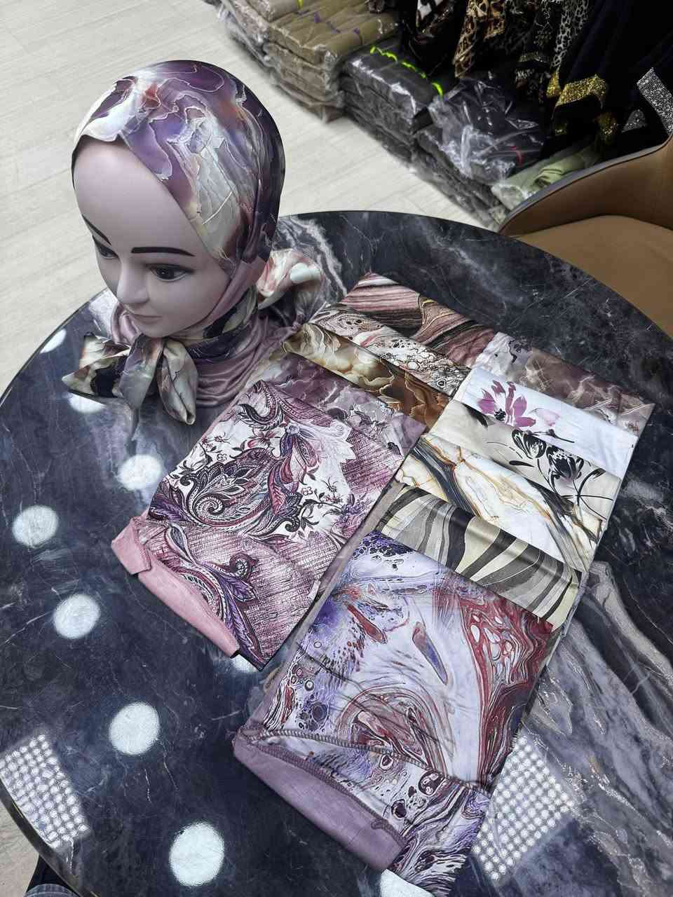 اللهم صل على محمد وآل محمد
#جديدنا ✌️😍😌
توفر من جديد
حجاب ابو شريط سادة
مشجر 
موقع المحل
سوك الزهراء قرب محل دوحي
بصف سوك حميد الكبير
بصف مملكت الجمال 
بصف امزون للأحذية 
اكو خدمة توصيل داخل عفك
رقم موبايل ***********
او مراسلة صفحة
