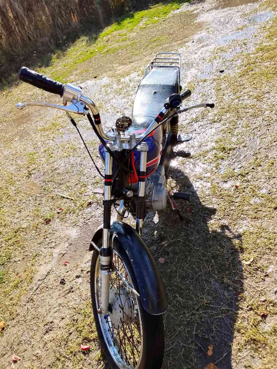 سلام عليكم  دراجه للبيع دراجه كلك كلك كهربايات كله شغاله سعر 275 وبيه مجال مكان محاويل قضاء لبعلوان مكلف بل نشر هاذ رقمي ***********
