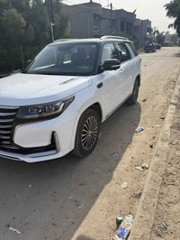 للبيع شانجان 2020حرة cs95فول مواصفات  داخل جلد بيجي  تدفئة وتبريد بل م...