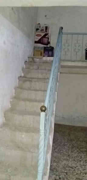 السلام عليكم بيت للبيع غرفتين نوم استقبال هول مطبخ وصالة صحيات داخلي وخارجي طابو صرف بناء متوسط المساحة ٢٦٧طابق واحد مسلح بلمعمل خلف مدرسة الكوفة ثاني فرع السعر ٧٠بي مجال قليل رقم الهاتف ***********
