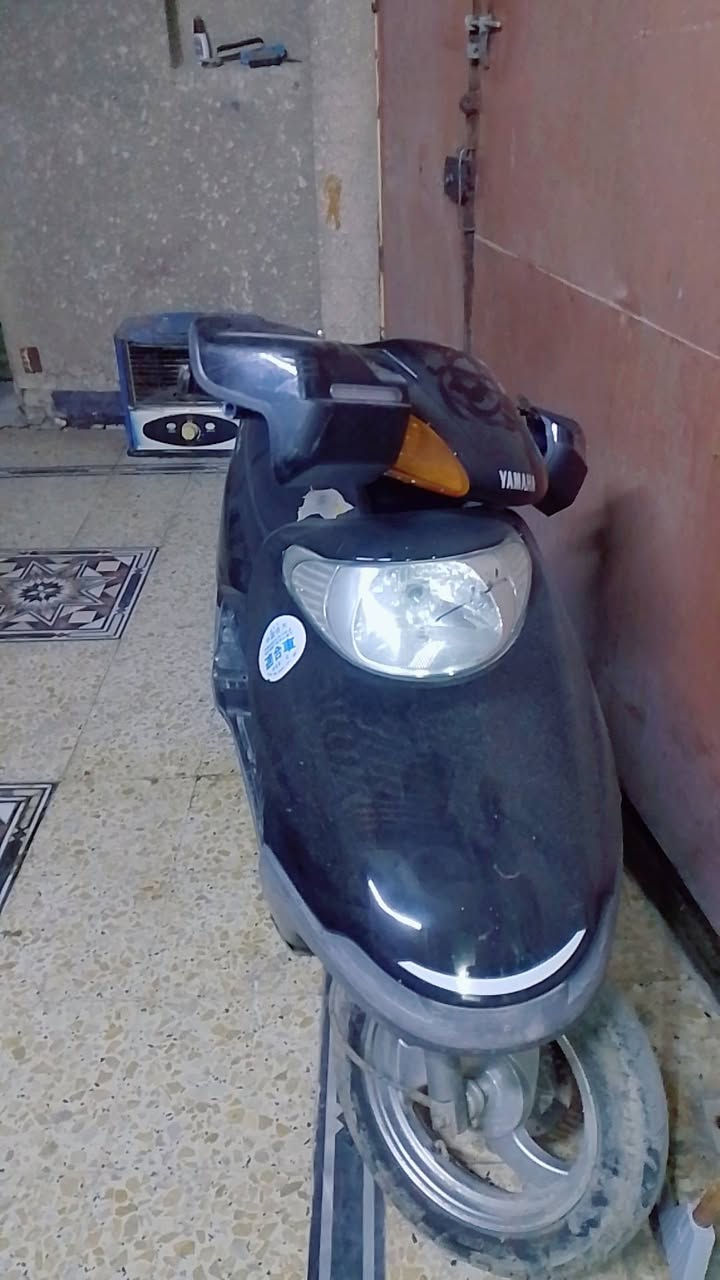 دراجه للبيع سبيسي شغاله خير من الله بس بيهة خيط تبخير.. مال بيت يشهد الله عليه هورن شغال سلف هندر شغالات لايت اشاير شغالات ... سعر 350 وبيه مجال للتواصل *********** واتساب
