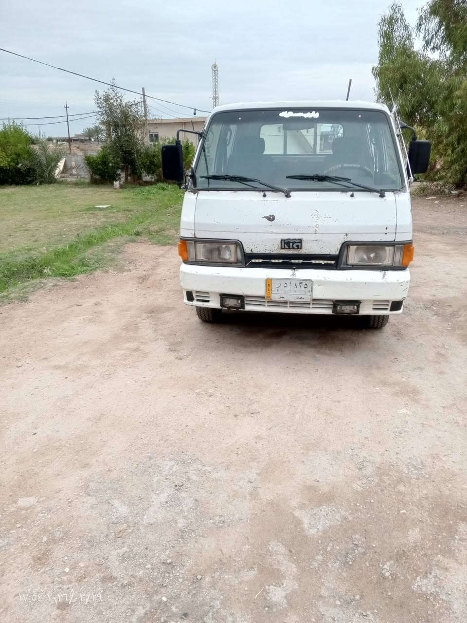 سلام عليكم ورحمه الله وبركاته اخوان موديل 94 السيارة بلادية محرك وبم ونوزل مجفتات جديد كير اكسن صدر مكفول مكان ابي غريب خان ضاري الرضوانية الغربية السعر 48 وبيها مجال/***********/***********
