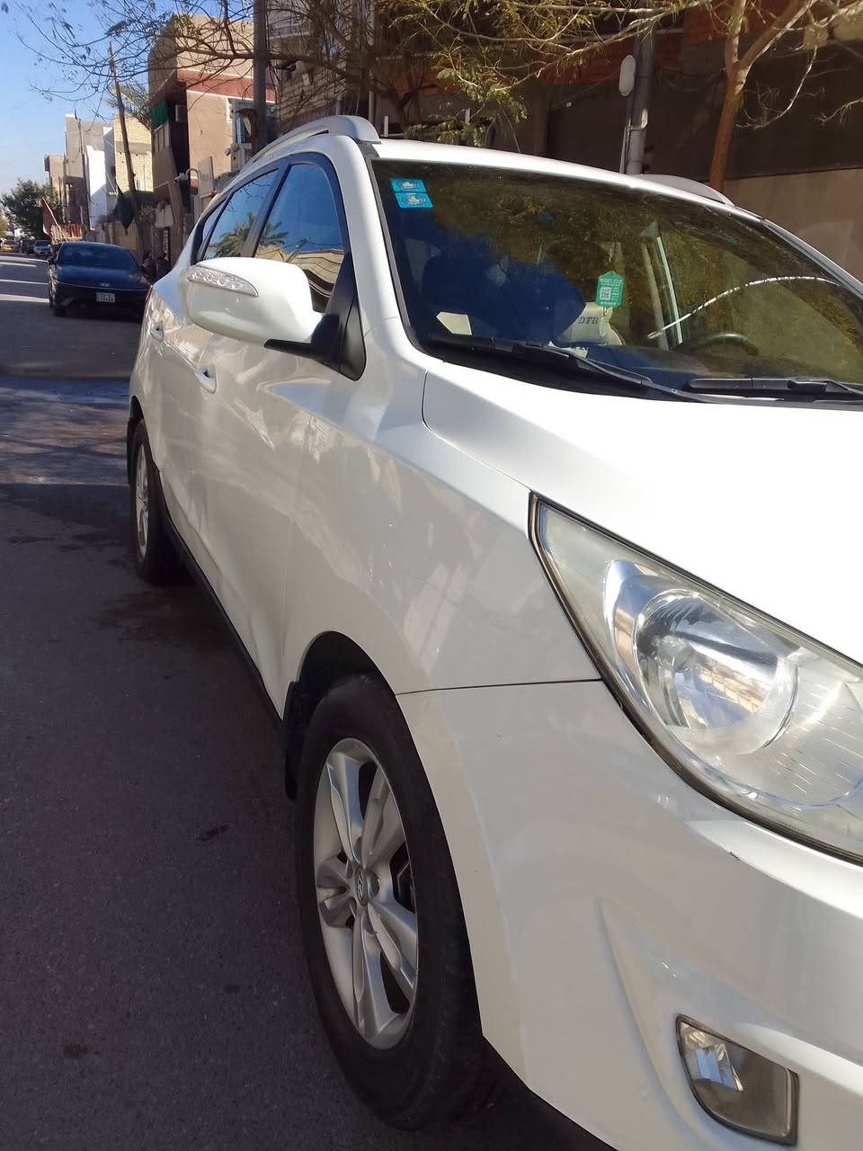 مكلف بالنشر توسان موديل ٢٠١٠ كفالة من الصبغ ماعدى بارد في باب الصدر ماشية ٢٠٠  بغداد  *********** السعر  128 بيھا مجال
