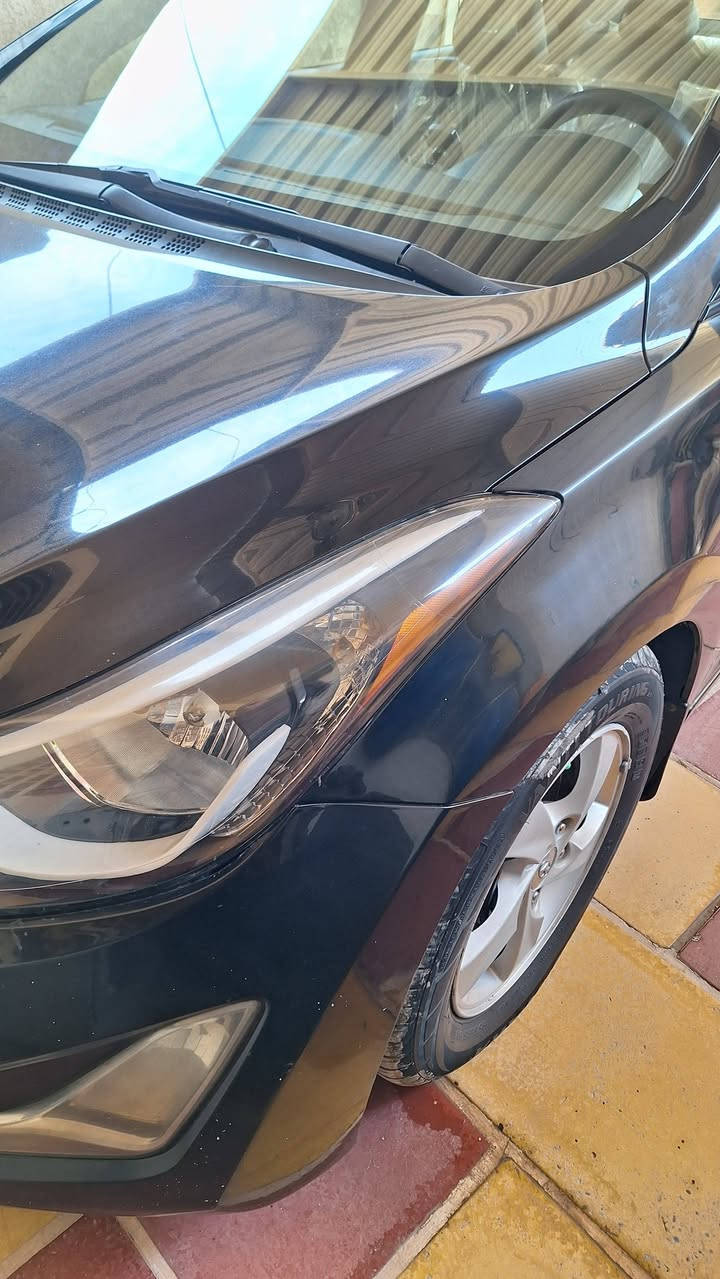 السلام عليكم
النترا موديل ١٥ امريكية بغداد باسمي رقم الانكليزي الجديد وهزه جديده سيارة بدون حادث كلين ليبل واحد مكينة وكير مامفتوحات صدر امامي خلفي جديد تخم تاير تبريد تدفئة شغال السياره اي نقص مابيها 
السعر ١١٢ وبيها مجال 
الرقم ***********
