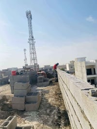 عامل بناء • أعمال متفرقة • بأجر