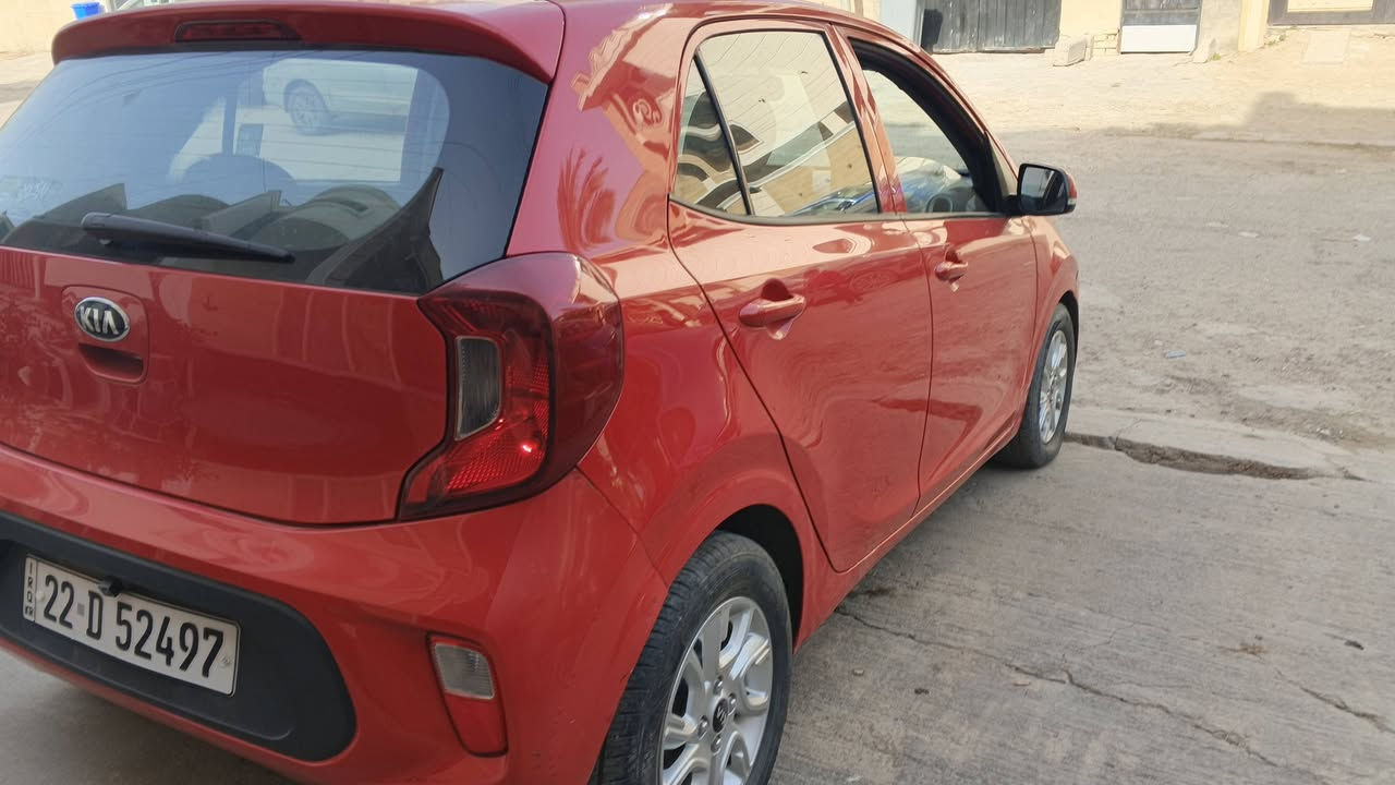 السلام عليكم كيا بيكانتو موديل 2019 خليجي رقم اربيل ماشيه 83 الف مكفوله من الصبغ بيها بارد فقط المواصفات
محرك 1400
شاشه 
كامره
تحكم ستيرن فول 
سبير منازل 
اشاير مري 
وبعد بيها مواصفات اكثر
مكان السياره بغداد شارع فلسطين 
السعر 95 وبيها مجال بسيط 
الاستفسار على الرقم 
***********

