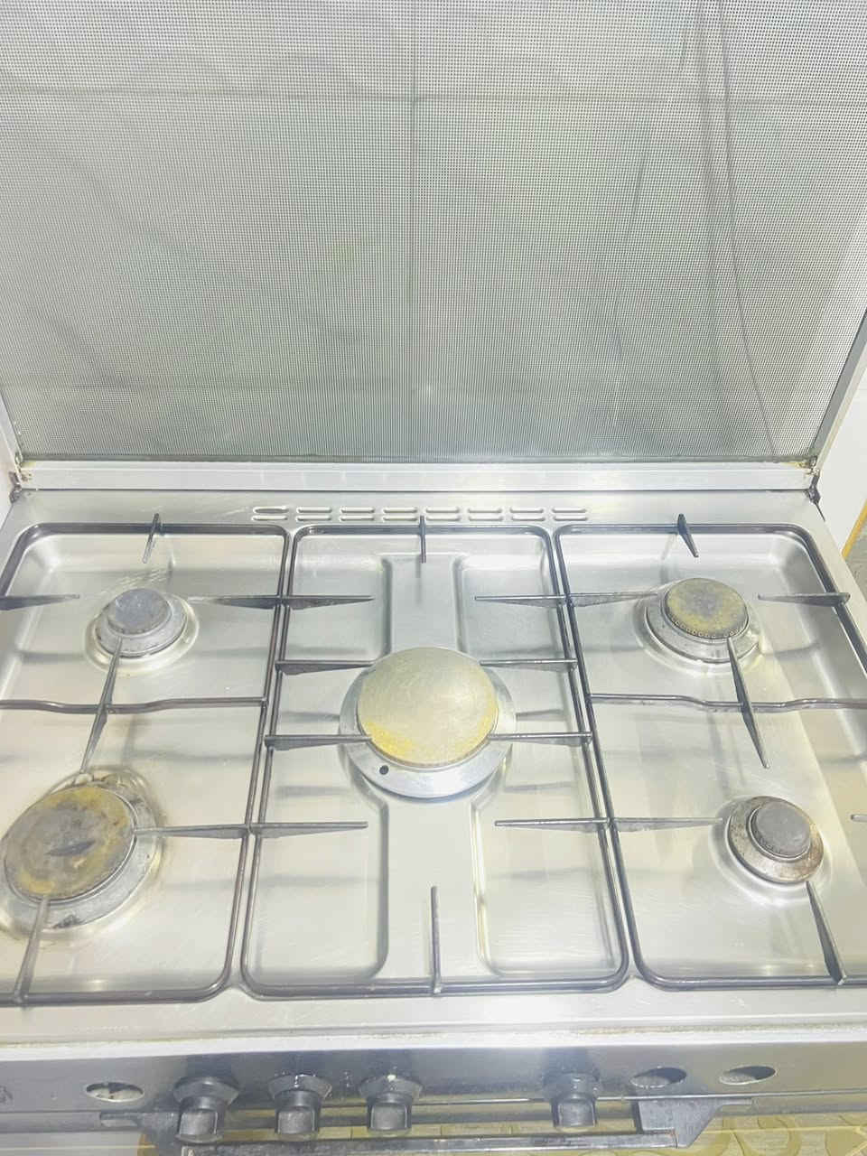 السلام عليكم 
طباخ مستخدم خمس عيون مع الفرن للبيع السعر 200


**إذا كنت صاحب هذا الإعلان وتريد حذفه لأي سبب، رجاءا أرسل رسالة إلى الدعم الفني**