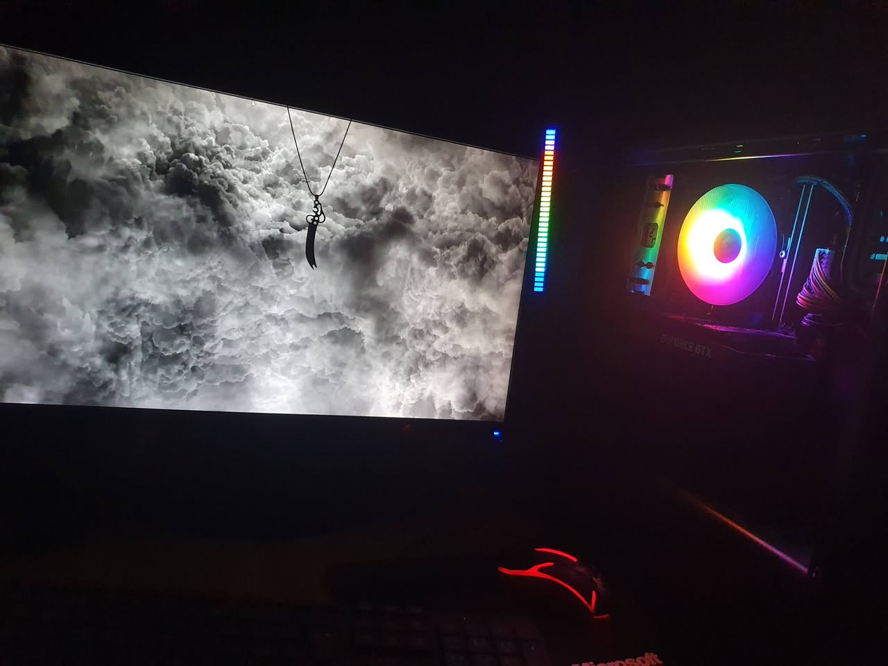 من رخصة الادمن
🎮 Gaming PC ASUS للبيع

💻 المواصفات:

المعالج: Intel Core i5-9400 (6 أنوية)

كرت الشاشة: NVIDIA GeForce GTX 1650 (منفصل 4GB)

الرام: 16GB DDR4

التخزين:

SSD 256GB (سرعة عالية)

HDD 1TB (مساحة كبيرة)

الباور سبلاي: 500W

الماركة: ASUS

⚡ الأداء:

يشغل أغلب الألعاب على 1080p بسلاسة (High / Medium) �

64 pit

ويجي وياها شاشة samsong 74 hz 1080p
وكيبورد وماوس

وماوس باد Microsoft 20 *20cm

سعر 400 وبي مجال
مو شراي لا تجي


**إذا كنت صاحب هذا الإعلان وتريد حذفه لأي سبب، رجاءا أرسل رسالة إلى الدعم الفني**