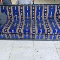 السلام وعليكم عندي تخم لعدد 17 مقعد  صحاب الكوفيات ولي فيده  077145278...