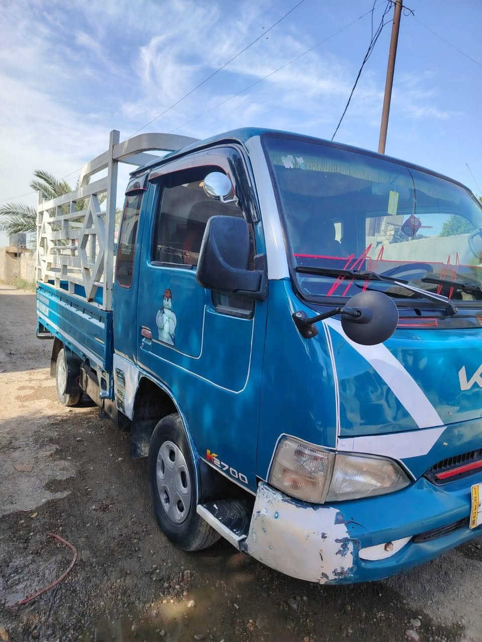 السلام عليكم
للبيع كيا حمل سامسونك موديل 2000 

 السيارة جاهزة للشغل وما تحتاج دينار 
 الكهرباء كلها شغالة  السيارة معمرة بالكامل
تحويل ثاني يوم
شاصي مكفول  ومكينتها خير من الله تركب وتمشي بدون أي ملاحظات
السعر ((((47))))وبيهه مجال ان شاء الله 
التواصل (***********)(***********) مامتواجد خاص اتصال فقط
