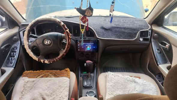 السلام عليكم 
مكلف بنشر 
السيارة البيع النترا موديل 2006 مصبوغة عام  
السيارة محرك  كير خير من الله 
تخم تأيرات  صدر جديد 
تدفئه تبريد كله شغال 
السعر 77 بيه مجال هاذا رقم ***********
