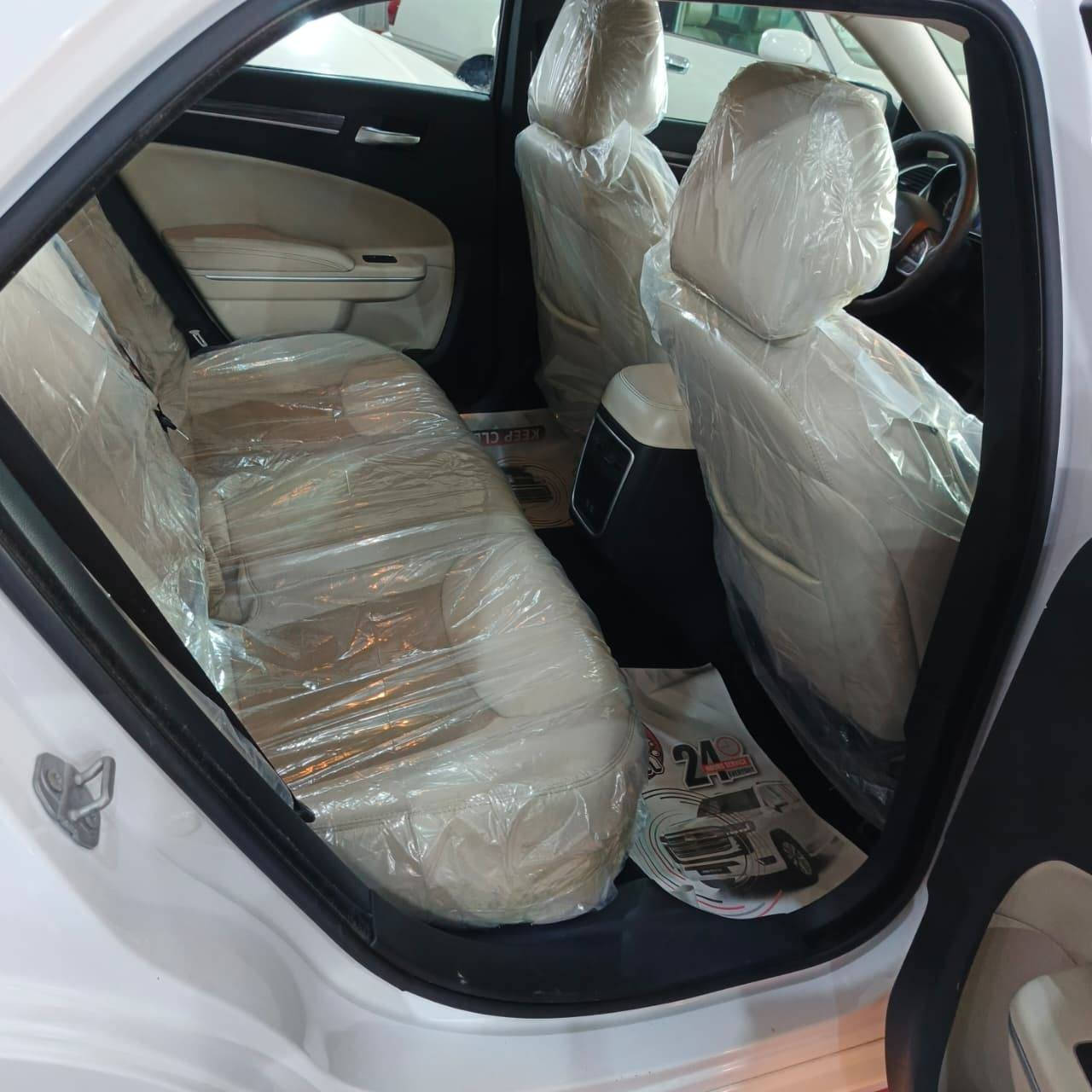 اوباما 2020 اصل وارد امريكي جملغ وبنيد صبغ بدون ايرباك بدون دواخل رقم بغداد
باسمي شرط التحويل هزه جديده ورقم انكليزي جديد السياره بدون اي نواقص ناشفه للاخير داخل عسلي للستفسار *********** مكانها الشطره
