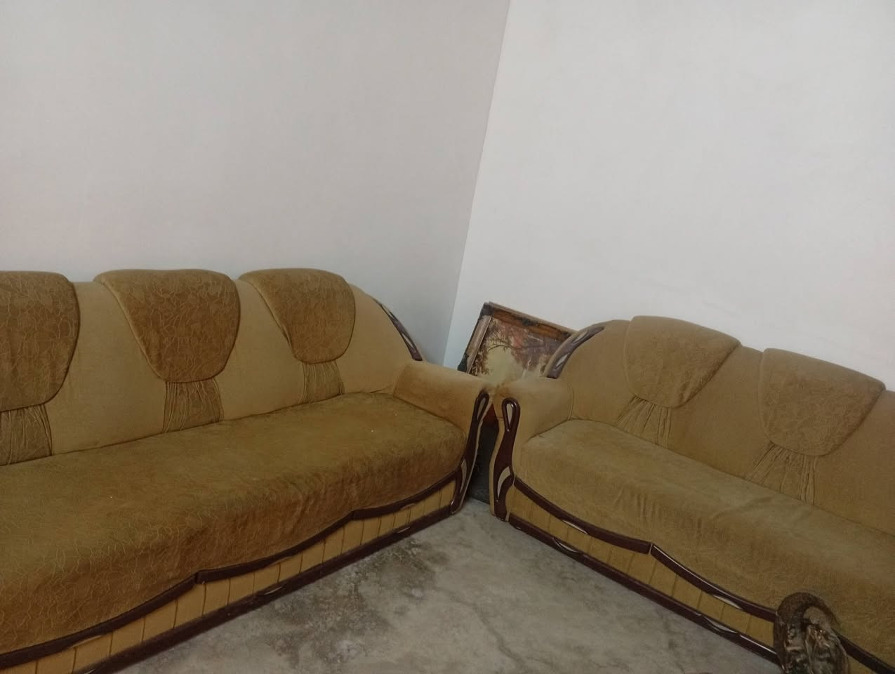 تخم قنفات خمس قطع وتخم طبلات خمس قطع سعر 150 اتصال او واتساب‎***********
