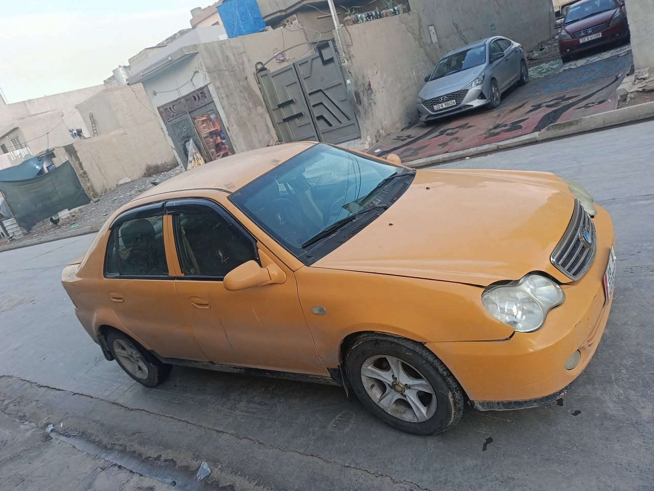 سيكي للبيع موديل 12 كير ومكينه شرط رقم ديوانيه جديد كابون بانزين ما مسجله  هيه معرف شكد عليه على مشتري السعر 30 وبيها مجال  شرط التحويل. التصل ***********
