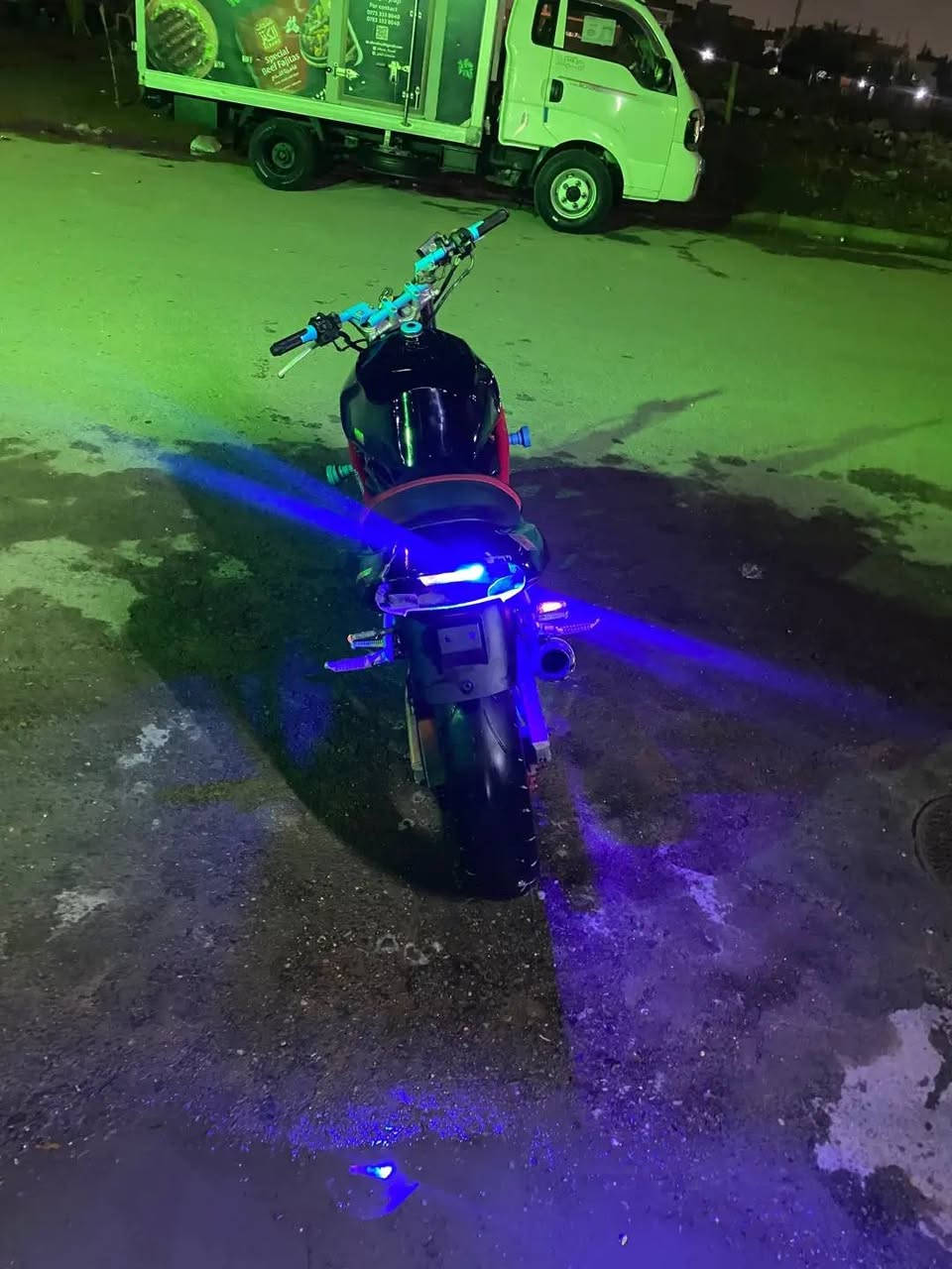 سلام عليكم دراجة بطح بانده محرك ٤٠٠ للبيع  او مراوس شلعة ومعدل قوي السعر مليون ٢٠٠ مكان حي اور اي استفسار خاص


**إذا كنت صاحب هذا الإعلان وتريد حذفه لأي سبب، رجاءا أرسل رسالة إلى الدعم الفني**