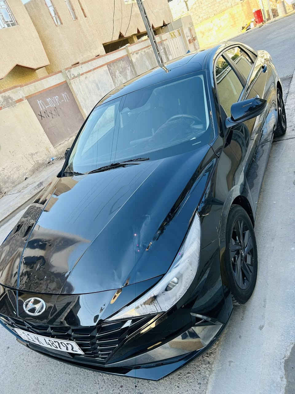 السلام عليكم للبيع او للمراوس حسب القناعه
هونداي النترا 2023 لمتت فول مواصفات١/١  

حادثها فقط بنيد وراجع بارد نفسه قطرة صبغ مابيها

محرك 2000 Doch دوش

 بصمه تشغيل وابواب وجنطه

صندوق ذكي يفتح عند الاقتراب 

 لايت بلادي+ Led 

كامره دوراه 

شاشة لمس متصله مع عداد دجتال 

تدعم نظام Android Auto +Car play 

اناره داخليه محيطيه متعددة الالوان

رادارات 360 درجه

رادار جانبي النقطه العمياء 

رادار خلفي !!️

رادار امامي 

تحديد مسار+ سياقة آليه

توقف ذاتي  عند الاقتراب من سياره 

فول تحكم ستيرن

كروز مثبت سرعه 

 تبريد شاشه بيانو منفصل 

ثلاث وضعيات قيادة 

Smart-Sport-Normal

نظام ABS/مانع انزلاق

شاشه ظبط بل دشبول

 حساس اطارات

رقم بغداد بأسمي تحويل شرط
السعر 160 وبيها مجال 

مكاني الفلوجة ***********
