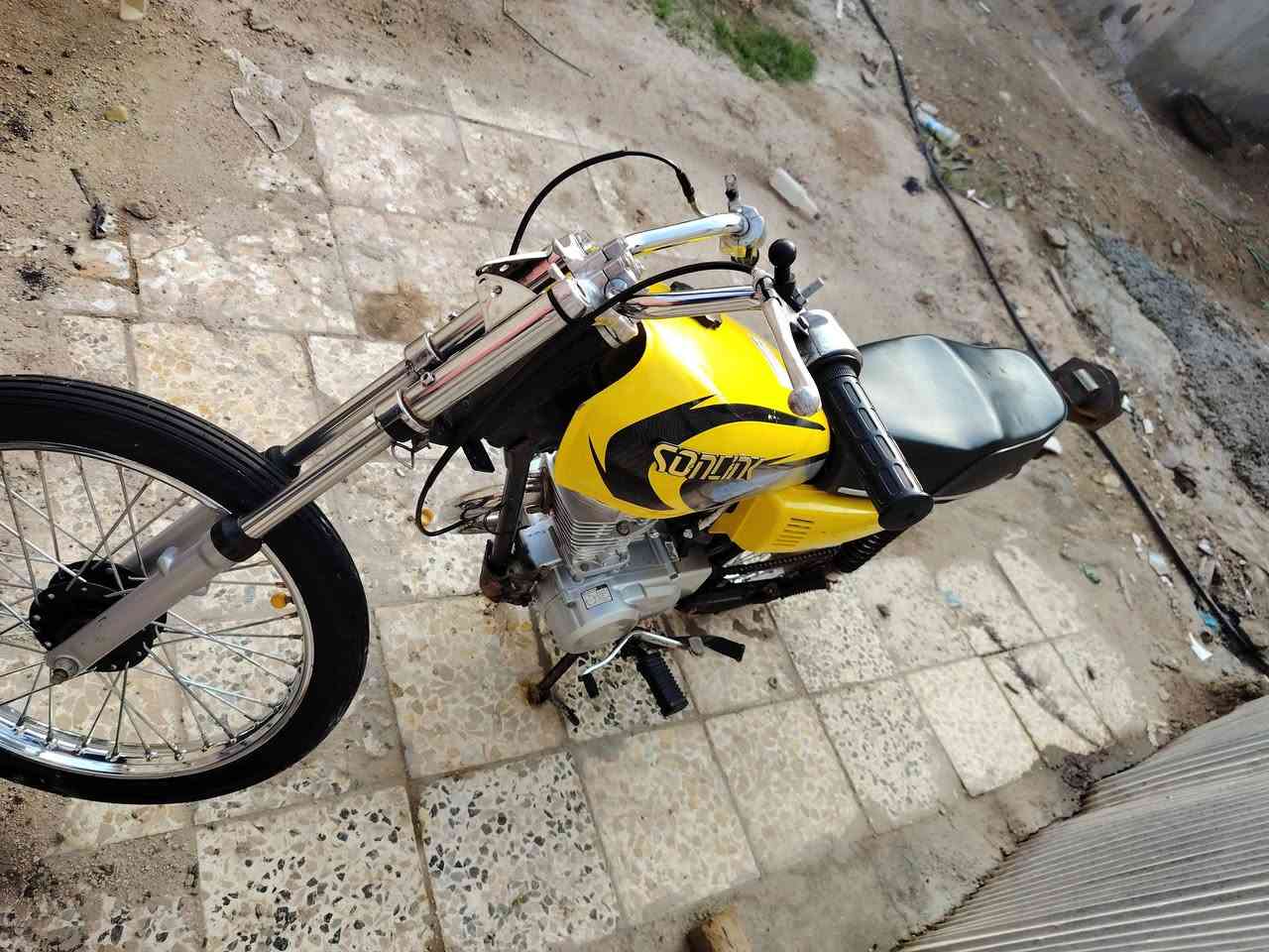 سلام عليكم دراجه نامه شلامجه تعمير 25 الدراجه جاهزه ربع مذب عليه شرط الشلعه والمعدل والفصله النضافه كدام عينك شاصيه نامه شلامجه كلك مكفول من السرق السعر 525 وبيه مجال العنوان حله شارع 80 الرقم ***********
