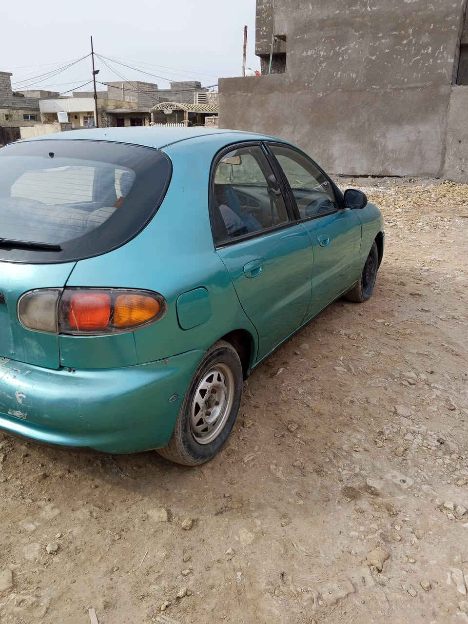 السلام عليكم دايو لالنس2002 للبيع سيارة بأسمي مكان بغداد قرب شقق بسماية السعر 26وبيها مجال ***********

