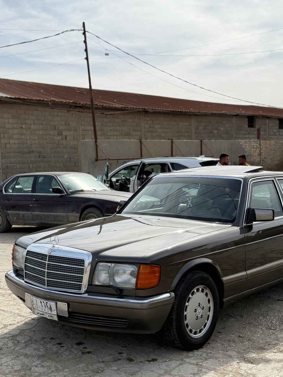 السلام عليكم جامبو رئاسي مديل ٩٠ بلادية دبل هورن دبل مروحة دبل اارباك كشن كهرباء رقم بغداد مميز مكينة بلاد سيارة قواعد دبلات بلادية سيارة فقط صبغ جمالية السعر ٩٠ وبيها مجال ***********
