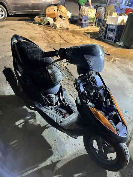 السلام عليكم عندي هاي العدله مال لعب رايده اب 350 مستعجل عليه الدراجه شغاله  ناقصه بس باتري او بيه مجال لطيبين ***********مكاني بغداد حي تونس
