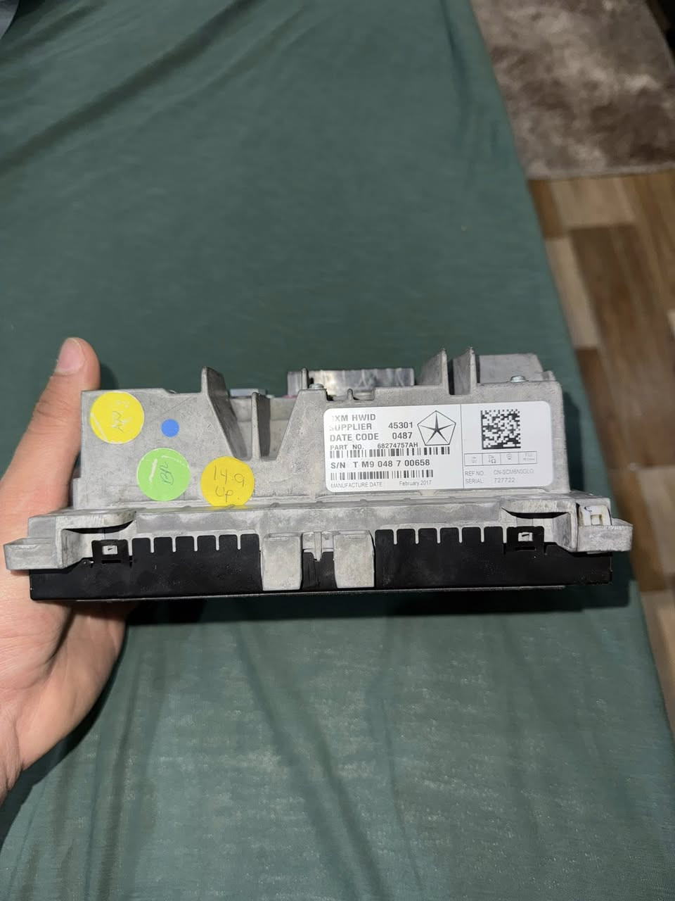 السلام عليكم
1- شاشه اوباما جارجر جالنجر دورنكو كار بلي مديل 17 الشاشه ذابه الزيت مالتها كلشي بيها شغال يشهد الله يرادلها زيت فقط وترجع بحاله الوكاله
2- علامه شباك اوباما عدد 2 + علامه 300 c 
3- علامه رولز رويز وزن ثقيل 
4- بلكات NGK استخدام قليل وشغالات انفتحن من كصه عدد 4
5- علامه حرف m
6- قبق مكينه هيمي لاكسر لافطر لاصبغ نظيف كلش
7- وسطيات وبطيخات هيمي 
الغراض كلهن للبيع عنواني بصره ***********
