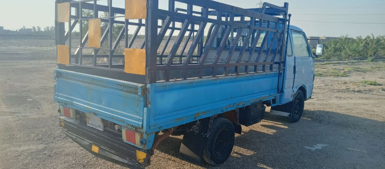 كيه بنكو موديل 96  رقم نجف ألماني بسمي تحويل مباشر كير محرك اكسن شاصي شرط ورقم شاصي واضح كهربائيات شغاله  السعر 53وبيها مجال مكان السماوه قضاء الوركاء للاتصال ***********
