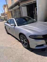 تشارجر SXT • V6 ٣٦٠٠ • ماشيه ١٣٣ ألف