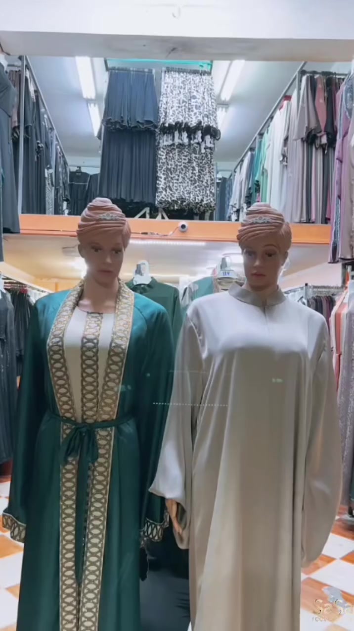دلوقتي وقتك تتألقي و تكوني مميزة! ✨

👗 مع عبايات الخليج الجذابة بتصاميم مذهلة وجودة لا مثيل لها. 
💖 اجعلي كل لحظة لكِ أنيقة ومريحة. 

توصيل لجميع المحافظات 🛵

العرض لفترة محدودة!🛒
📩 اطلبِ الآن عبر الرسائل

العنوان/1 شارع السلامه من شارع مدرسه النجاح _الوراق _ الجيزة
تحت إشراف/ يوسف الونش  
📱01204838448

#مكتب_وش_الخير_العبايات_الخليجية
#أزياء_نسائية #أناقة
#أناقة_خليجية #عبايات #موضة


**إذا كنت صاحب هذا الإعلان وتريد حذفه لأي سبب، رجاءا أرسل رسالة إلى الدعم الفني**