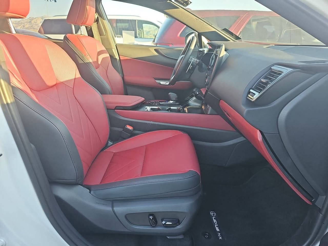 للعشاق الفخامه اليابانيه الامريكيه والشي مختلف والمميز والسبورت
للكسزز 2024 NX450H 
فول مواصفات للاخير الوحيده بلعراق بلوارد أمريكي تختلف عن الخليجي بلمواصفات والاوبشنات ونضام البلكنك الشحن المنزلي 
تعمل بثلاث انظمه هايبرد وبانزين وكهرباء 
حادثه بابتين مبدلات حصرا من شركه لكسزز اوردر من اليابان 
السياره مرقمه بغداد وجاهزه من كلشي 
للاستفسار الاتصال عله الرقم رجا مجاوب تعليقات 
***********
***********
مكان السياره بغداد السيديه
