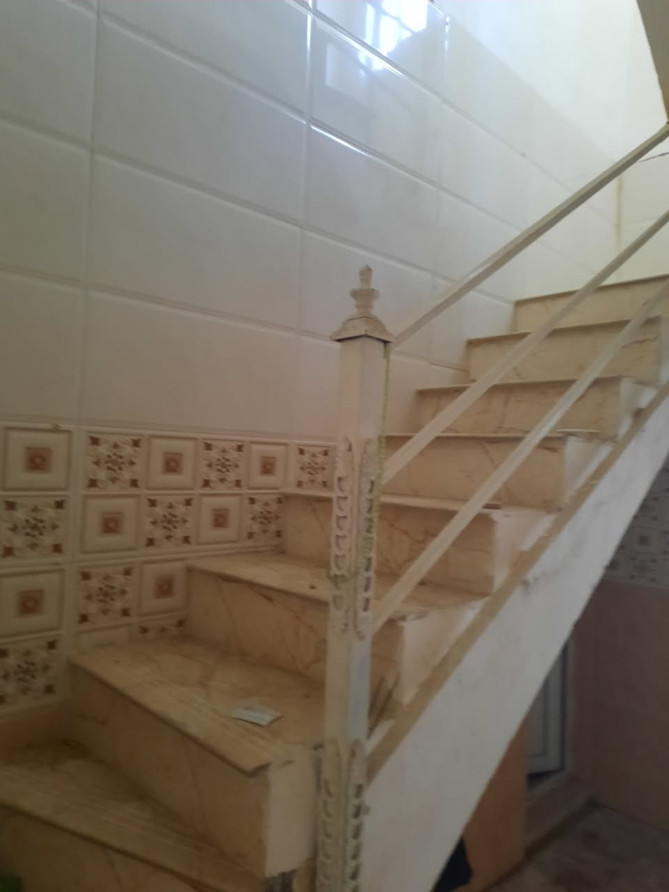 السلام عليكم
بيت ٥٠ متر للبيع زراعي سند ٢٥ دوانم الشعله شارع ابو الدوش بيت نظيف شارع مقرنص للإستفسار الاتصال على ***********
او ***********
