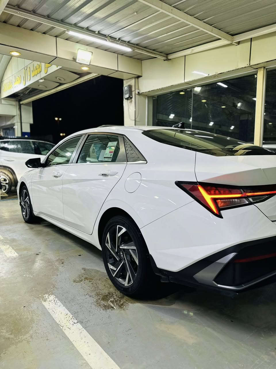 معرض قلعه اربيل،،،ًًًًًًًًً''''''بابل طريق حله نجف.

النترا.    2024 خليجي كوري.   رقم بغداد انكليزي بأسمي 

       محرك 2000.     السعر 186جديده ماشيه40
    
المواصفات فوووول .  ابو الضمان   كفاله عامه
شاشه ديجتال 
بصمه   
تشغيل عن بعد              
جنطه ذكيه كهربائية            
فتحه سقف                   
محرك 2000.                              
حساس لايت 
حساس خلفي بلادي 
حساس أمامي بلادي 
تبريد قطعتين
كاميرا خلفيه بلادي 
جي بي اس
نضام تشغيل الكاميرات 
شاشه  كبيره اصلي ابل كار بلي 
نضام ترحيب مري شفط
نضام مود درايف إيكو وسبورت و عادي
تحكم ستيرن
5 ويل كب كروم حجم 17
لد امامي نهاري
 شباك نيكل
مانع انزلاق
مانع انحدار 
لايت عدسات زنون 
ايرباكات
جهاز موازنه ABS

للاستفسار الاتصال 

*********** مصطفى المسافر
*********** مقتدى المسافر
*********** احمد المسافر
