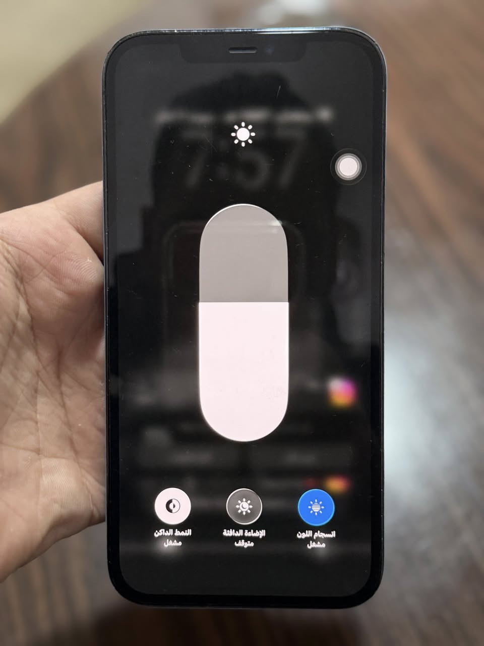 12 برو ماكس
ذاكره 512
مبدل شاشه وبطاريه 
م ( الشاشه مرات تشكل نوعيتها مو مضبوطه ) 
الضهر بي فطر ناعم ومغلفه كامل 
والكامره بيها خط ناعم مبين بل صور 
375 الف
***********
