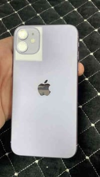 آيفون ١١ • ١٢٨ • حي النور