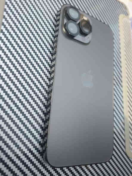 ايفون 13برو ماكس امريكي نموذج N بطارية 🔋 85مامرفوعة  ذاكرة 256جهاز مادخل صيانة ولا مفتوح  بدون ملحقات سعر 675وبي مجال  ***********
