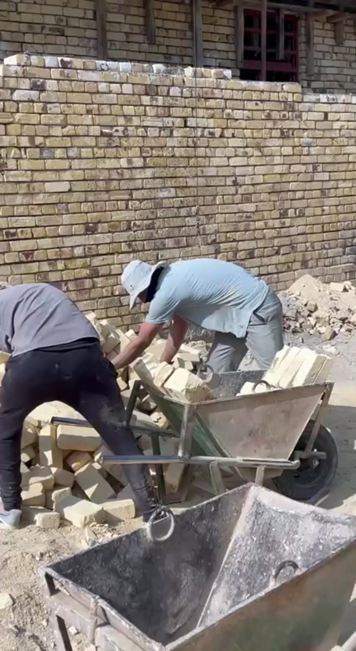 ونج متفرغ
تصعيد مواد البناء على شرط الالتزام بالمواعيد 
الاتصال ***********
