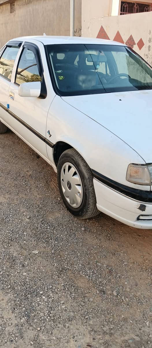 فكتره
حجم 20 
كاربون بانزين 
موديل 1991 
صبغ شبر فقط
الهاتف:***********
