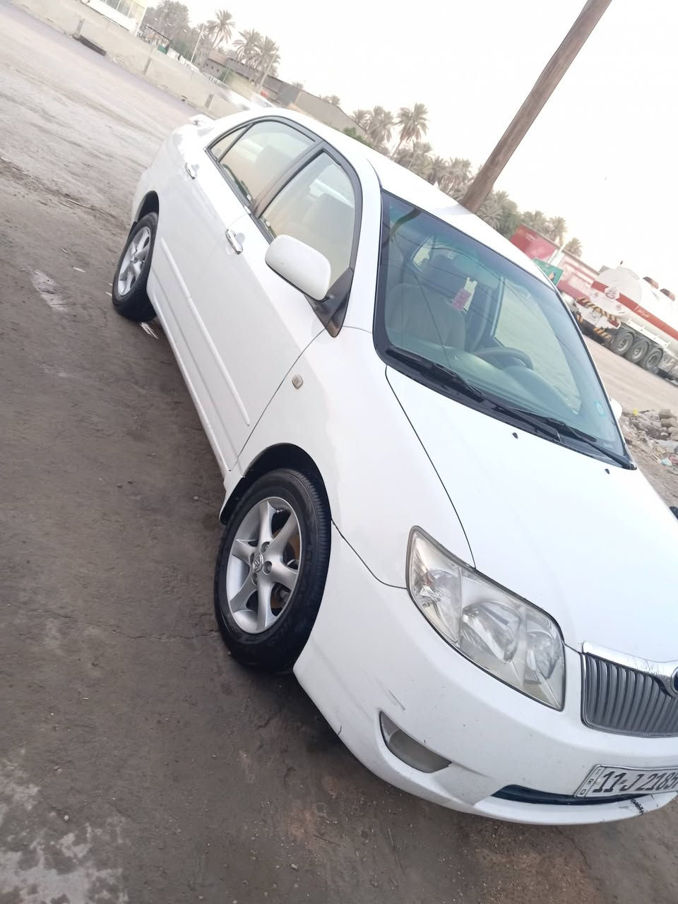 كورلا ٢٠٠٧ مكفوله من الصبغ والضربه مكينه ١٨٠٠ رقم بغداد ومكاني بغداد وهذا رقمي *********** السعر ١٠٠ قفل
