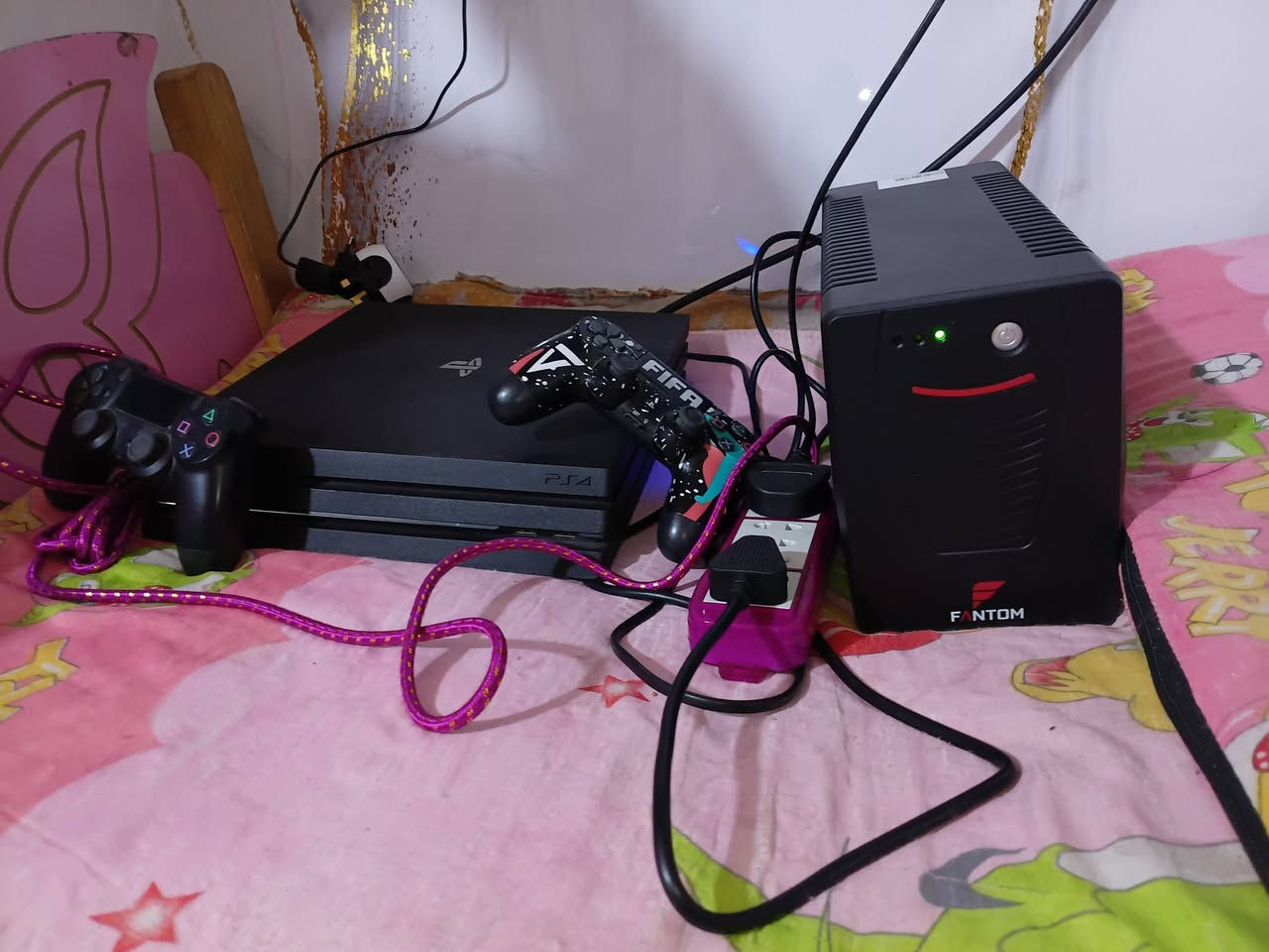 بلي فور سلم للبيع المكان بغداد النهروان الاستفسار على الاتصال ***********
