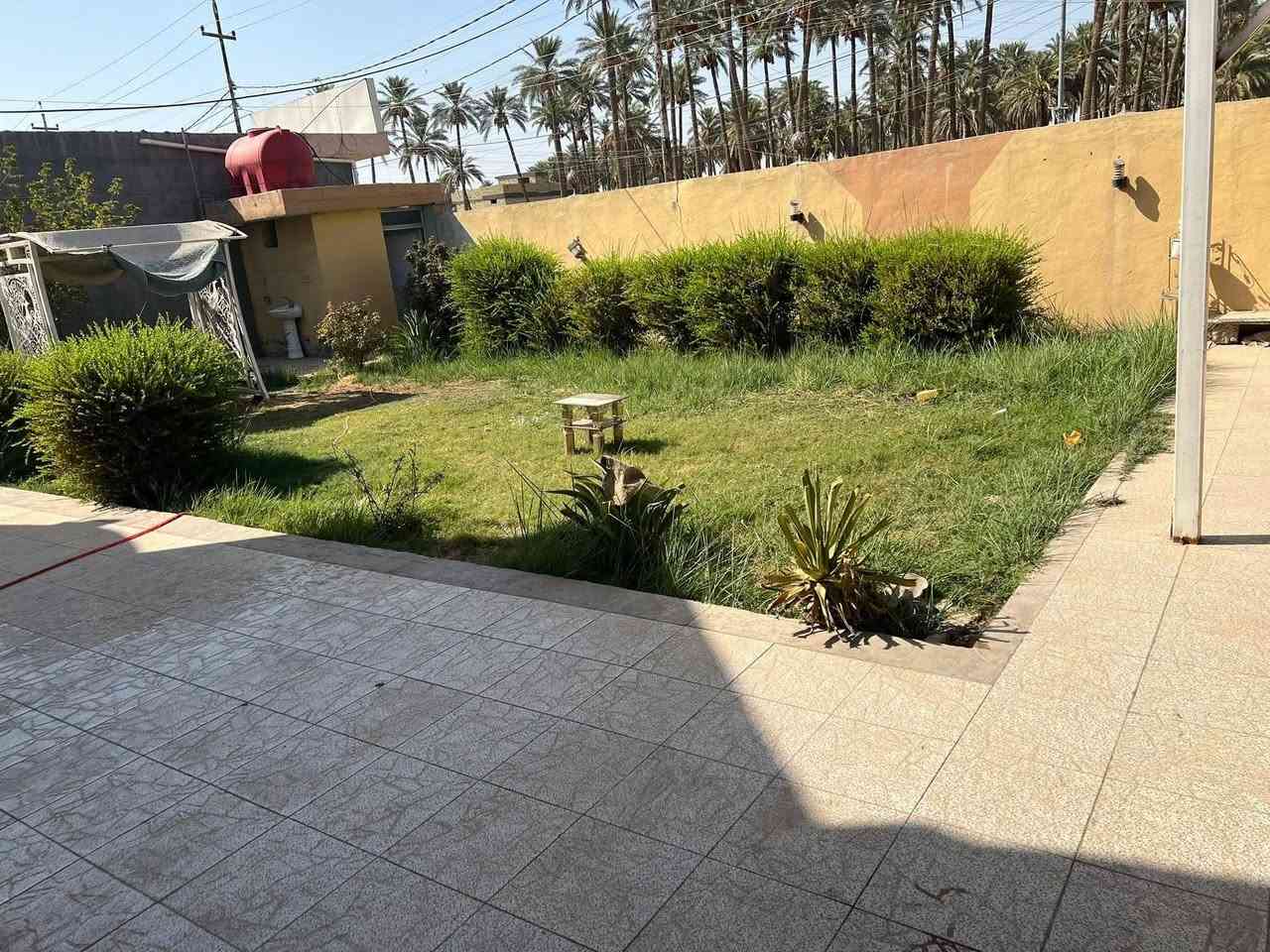 دار للبيع طابو زراعي سند 25 بناء حديث المساحه 420 متر تحويل مباشر الموقع شارع هديه بنت الحسن قرب مدرسه المعرفه الاهليه للاستفسار /***********
