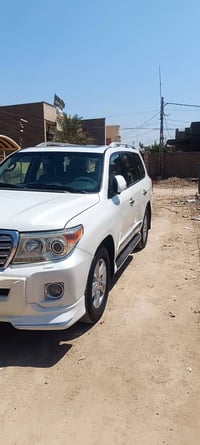 لاندكروز VXR • ٢٠١٢ • رقم بصرة مميز