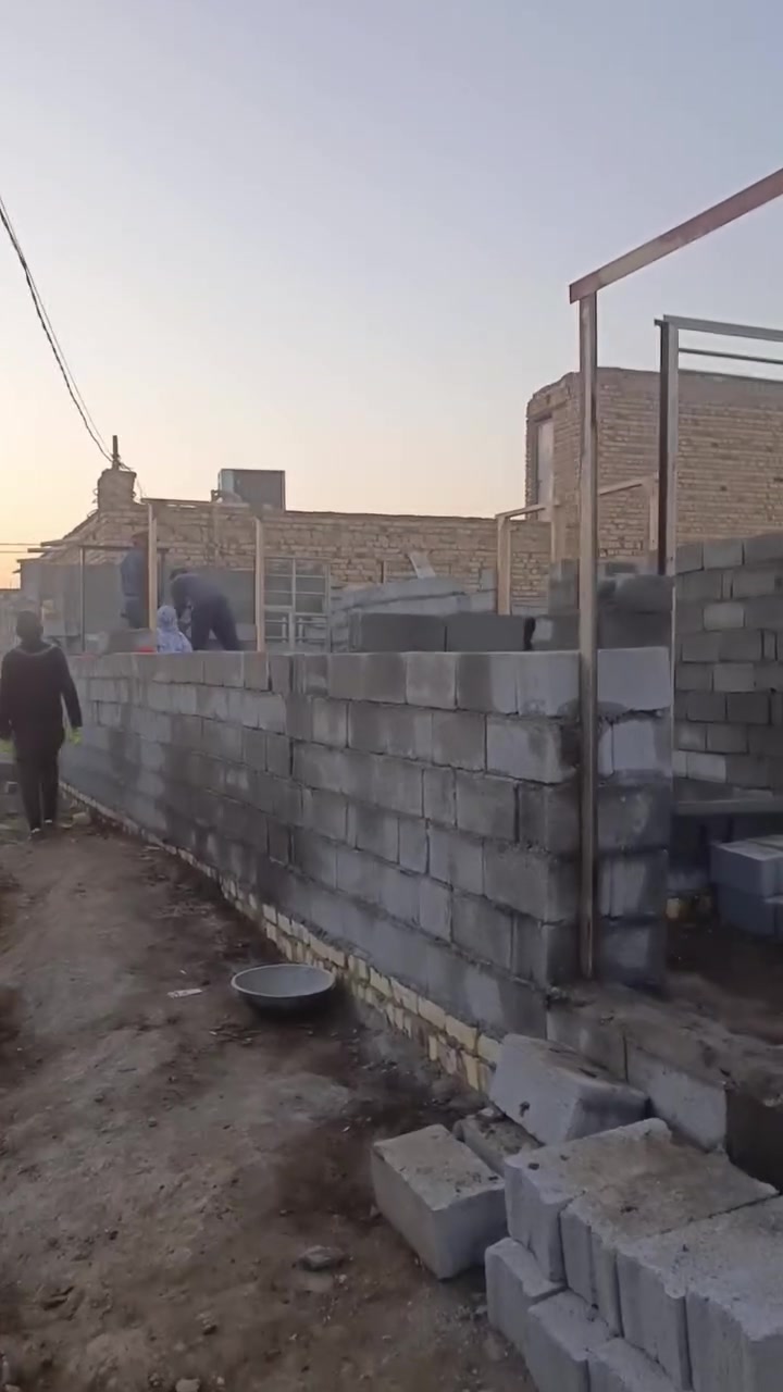 سلام عليكم خلفه بناء طابوق بلوك الاتصال عله الرقم ***********
